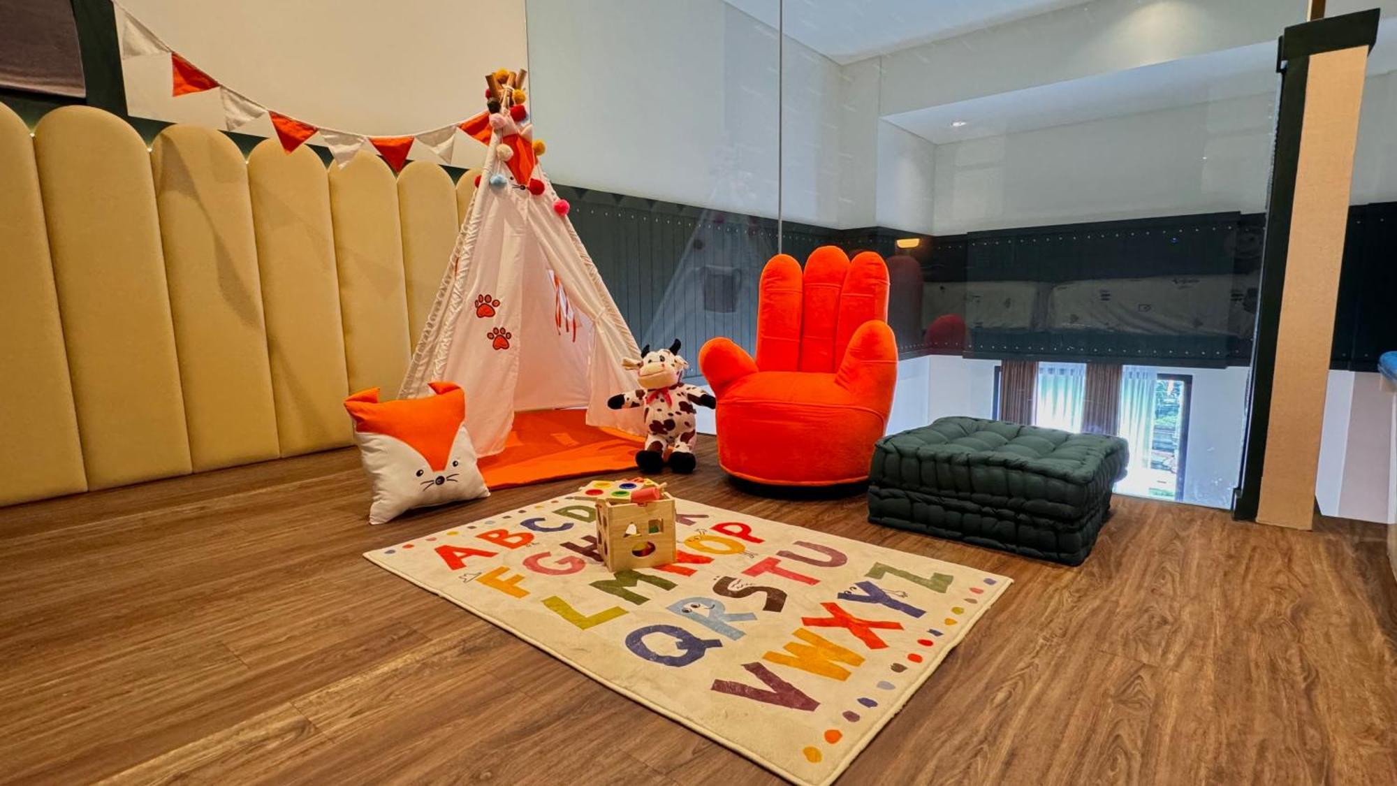 Ashley Tugu Tani Menteng Jakarta Exteriör bild
